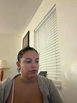 allybluee777's cam snapshot