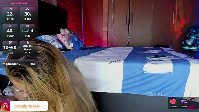 Cristalprinces_'s cam snapshot