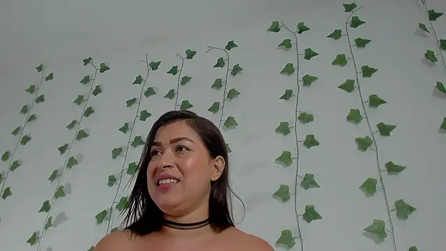 Miaa_Garcia live sex cam