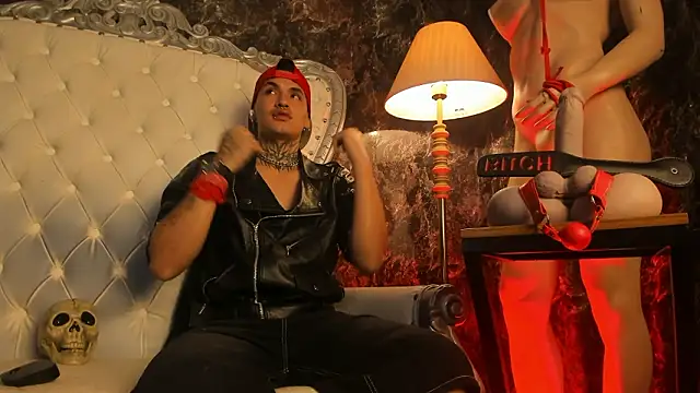 AlecBanne live sex cam