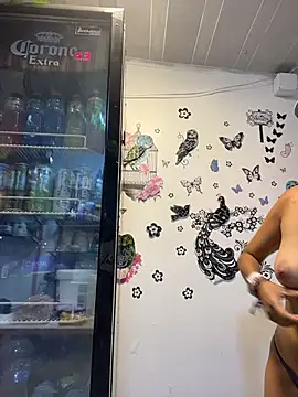 ANA_U's cam snapshot