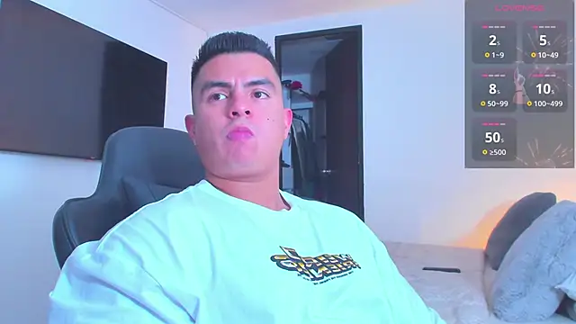 RJBarto live sex cam