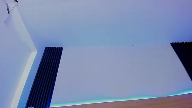 Samantha_luv_'s cam snapshot