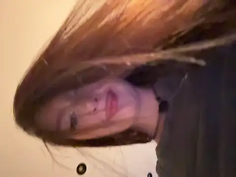 DianaGlow_ live sex cam