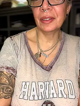 dieseldame1313 live sex cam