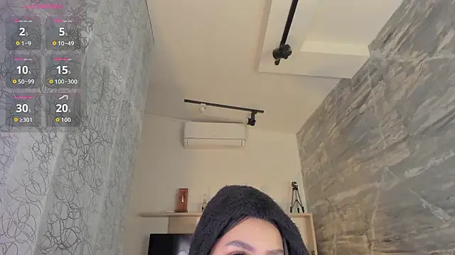 LunaBaker-1 live sex cam