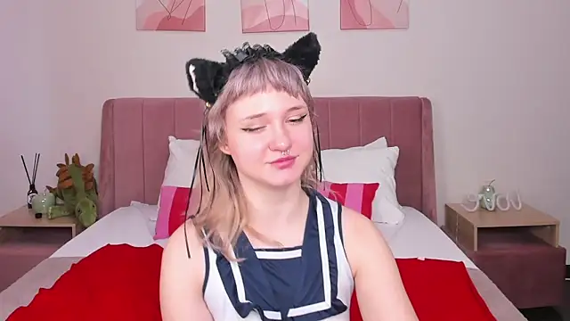 Tori_Cutie's cam snapshot