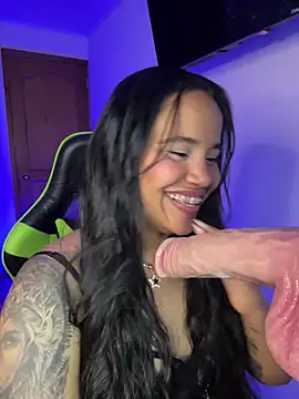 leila_22's cam snapshot