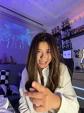 crystal_bunny7's cam snapshot