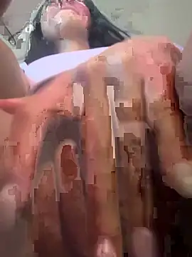 Lilybeeth's cam snapshot