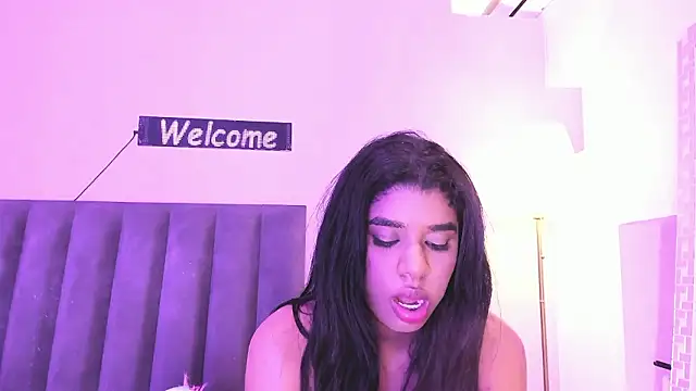 KendraChavez_'s cam snapshot