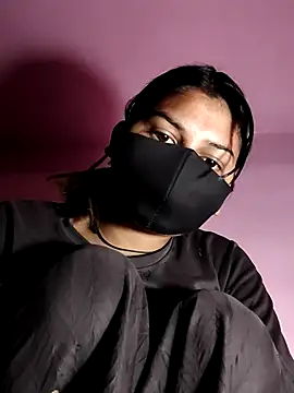 Janvi_Jaitly's cam snapshot