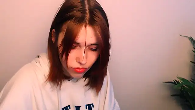 GuessMe___'s cam snapshot