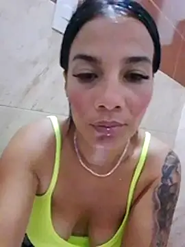 BarbieReal's cam snapshot