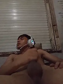 MYM69_-'s cam snapshot