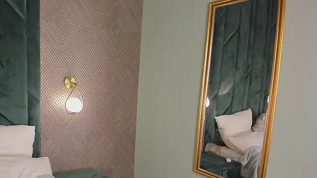 Tessa_Sunn live sex cam