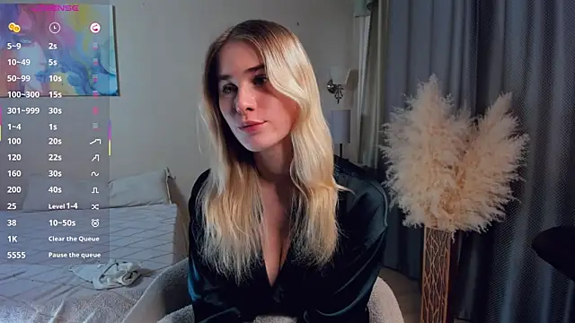 LuanaFincel's cam snapshot