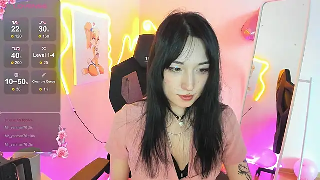 AliceeinWonderlanddd's cam snapshot