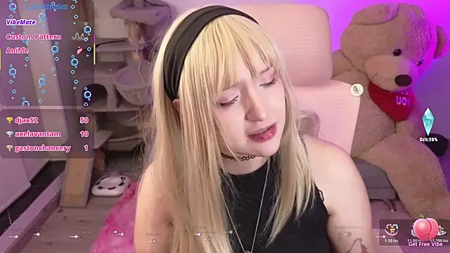 KuroChan420's cam snapshot