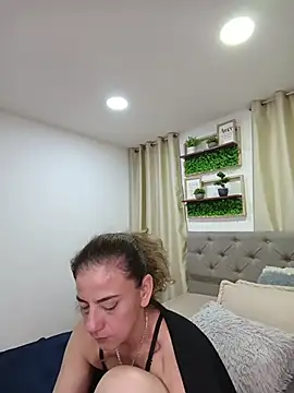 sasi_luna's cam snapshot