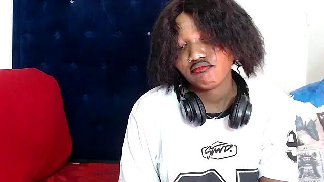 BUNNYCHOWX28's cam snapshot