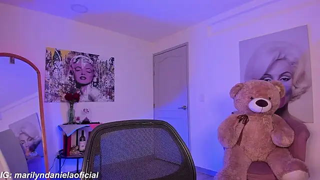 Marily_Daniela_'s cam snapshot