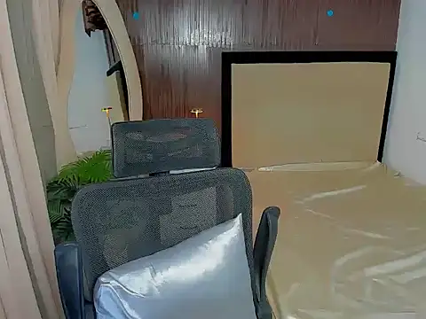 CassieSommereux live sex cam