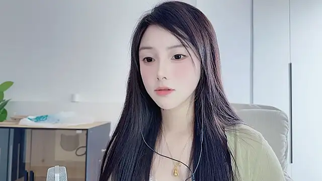 HaagenDazs_'s cam snapshot