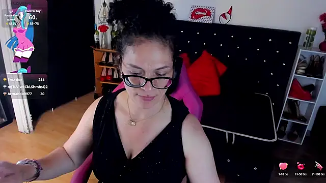 Aliciia_cute1's cam snapshot