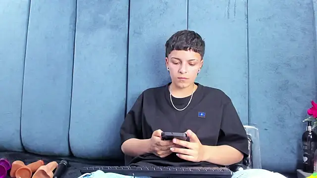 Megan_Thompson_'s cam snapshot