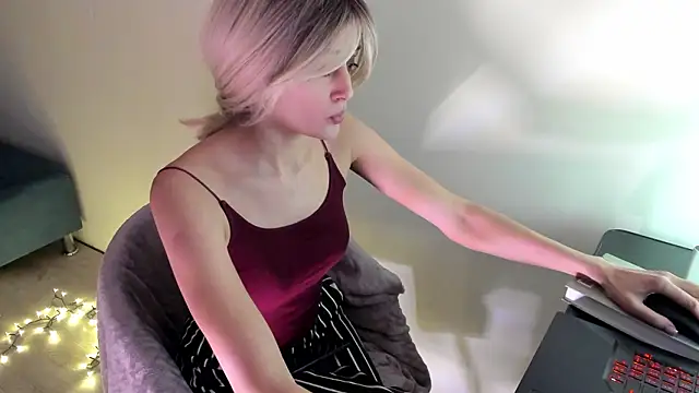 thief_of_hearts's cam snapshot