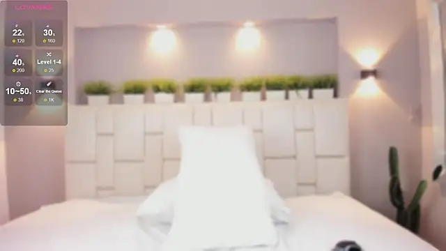 LunnaBlake's cam snapshot