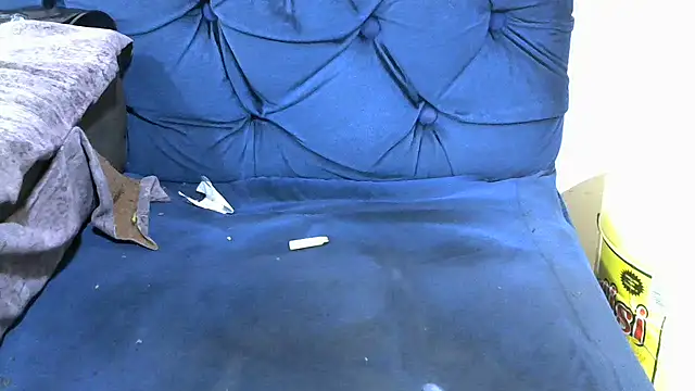 Tirries_Tess's cam snapshot