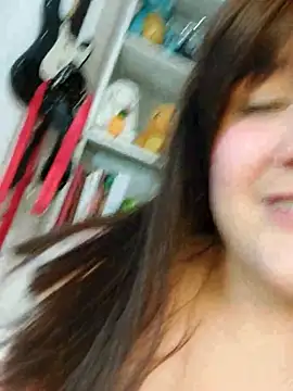 ItsNaiixa's cam snapshot