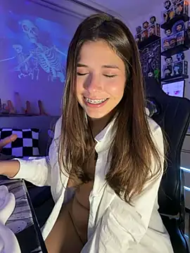 crystal_bunny7's cam snapshot