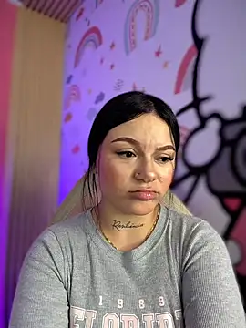 Megaan__More's cam snapshot