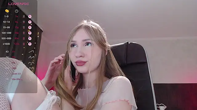 Cutie_Annie live sex cam