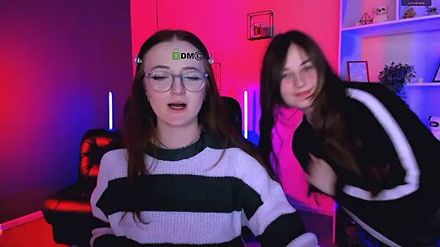 liana_kisses's cam snapshot