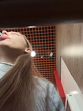 LeiaMood's cam snapshot