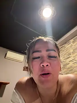 Danielavegax live sex cam