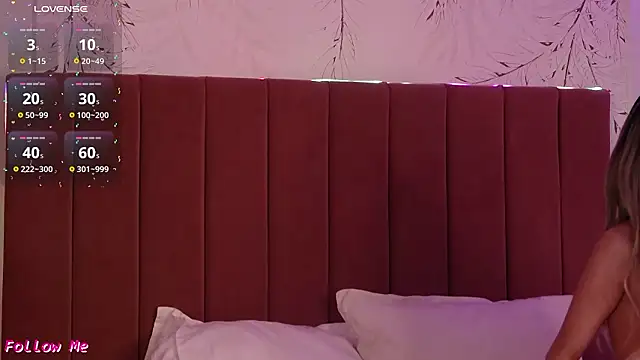 PinkySparks live sex cam
