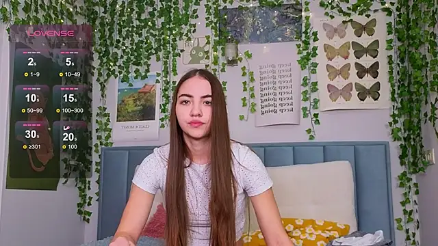 Fit_Brunette_'s cam snapshot