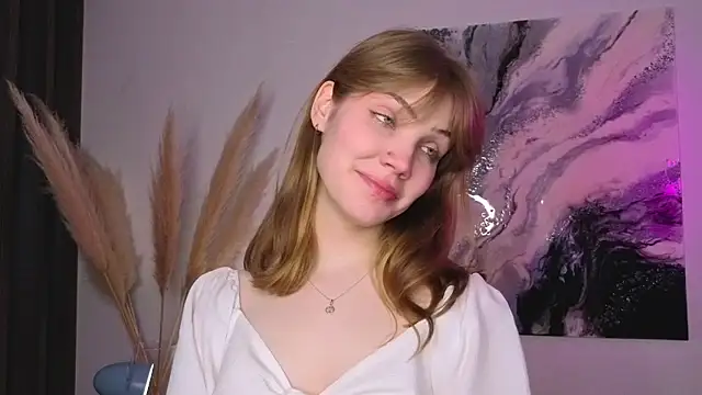 pienaple's cam snapshot