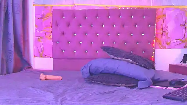 nikol_sexxx's cam snapshot