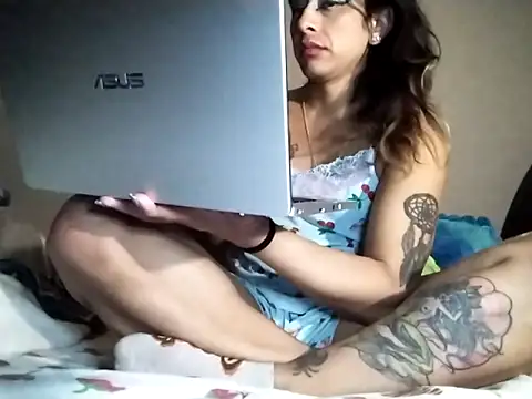 TranSexualJade95's cam snapshot