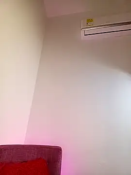 KITY_HILL live sex cam