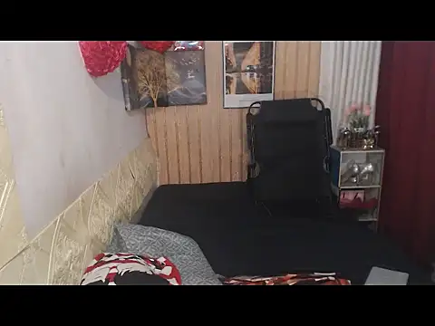 Alexandriasexycock4u's cam snapshot