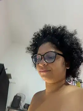 Tana_latin's cam snapshot