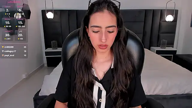 LarisaSmirnov's cam snapshot