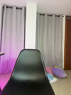 Mia_sweet80's cam snapshot